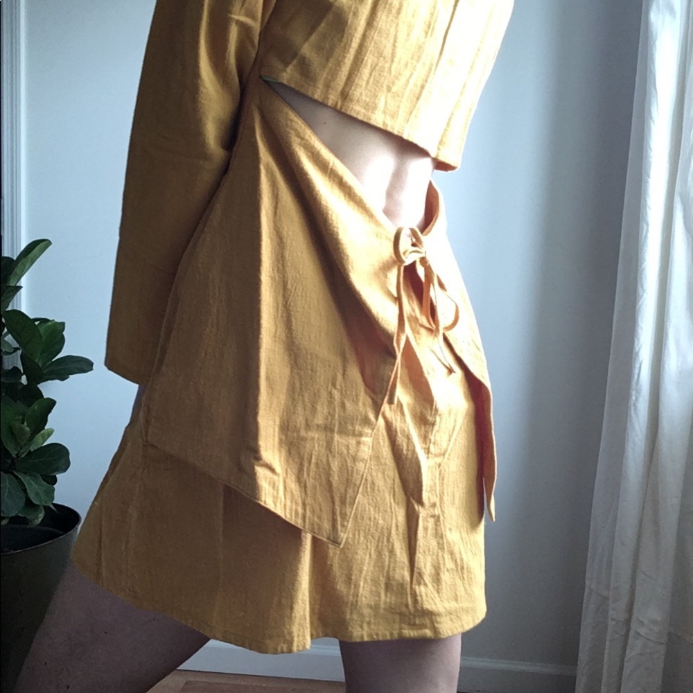 Linen Mini Dress - Picture 4 of 7
